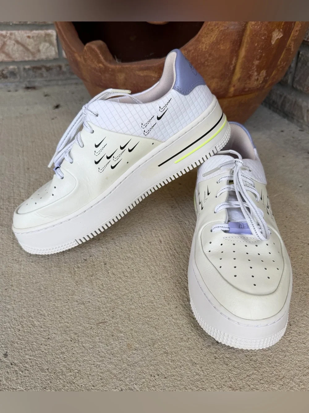 🍒💣 Nike Air Force 1 sage style platform sneaker